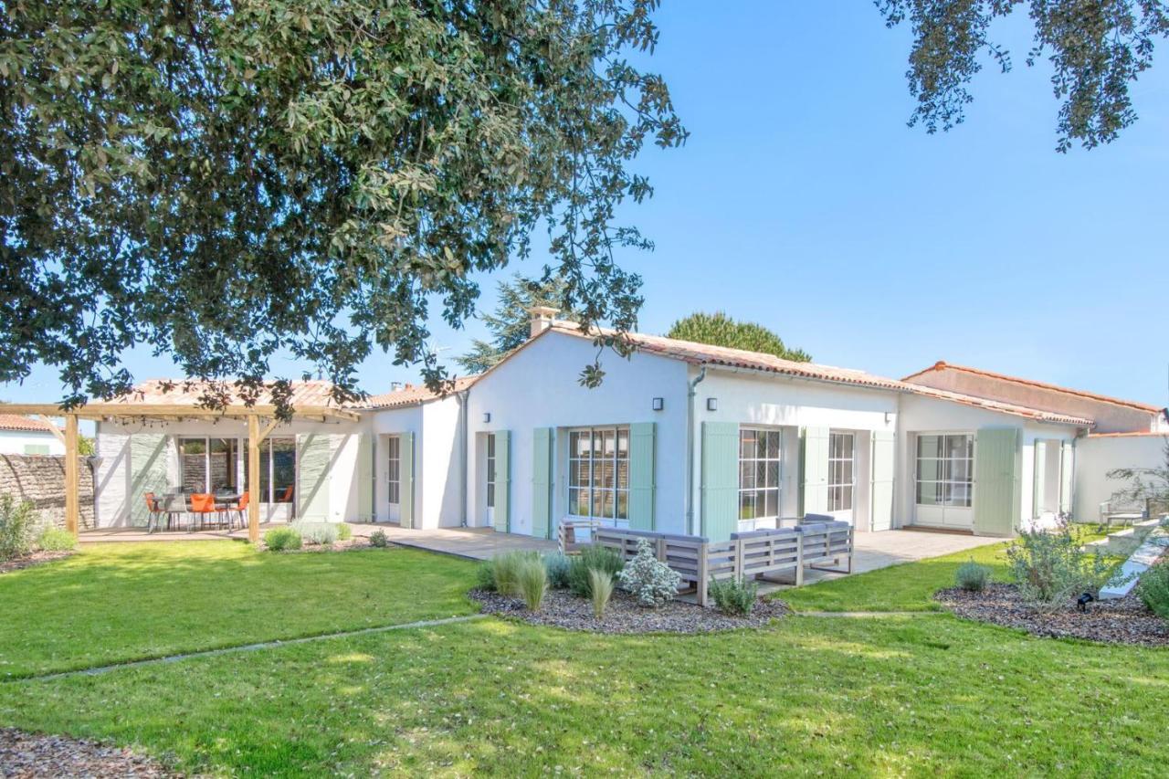 "Nola" Charmante Villa Contemporaine Et Spacieuse La Flotte Luaran gambar