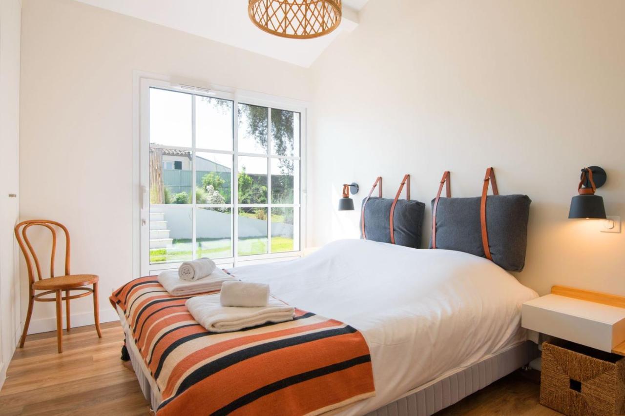 "Nola" Charmante Villa Contemporaine Et Spacieuse La Flotte Luaran gambar